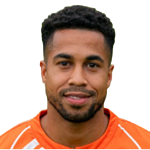 Pelé Van Anholt